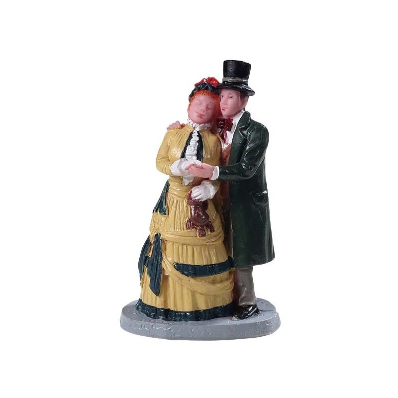 Lemax 92772 Dickens Couple AmagicTree.com